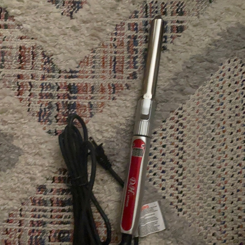 Diana The Hunter Scepter Ceramic Curling Iron 22mm